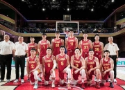 MK体育-抢眼表现！篮球比赛中球员实力高超